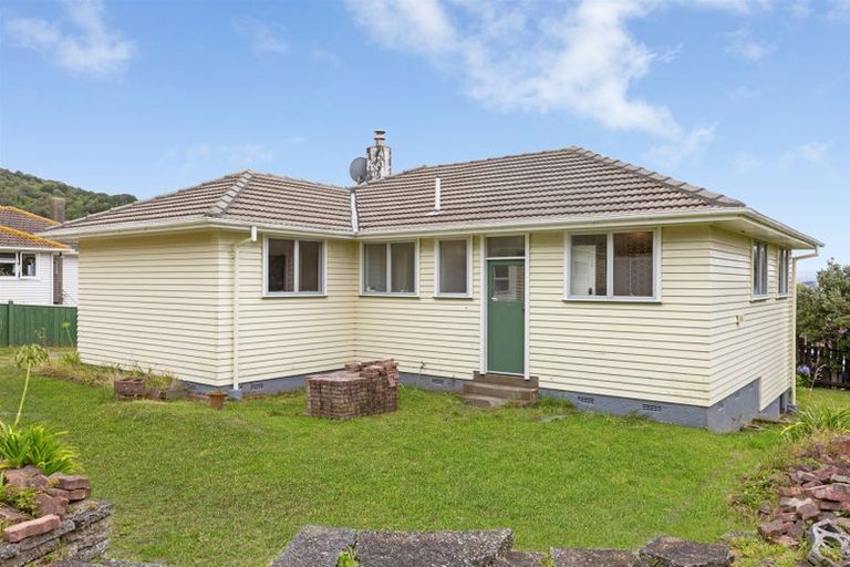 Photo of property in 36 Rangituhi Crescent, Takapuwahia, Porirua, 5022