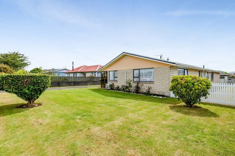 Photo of property in 180 Waihi Road, Hawera, 4610