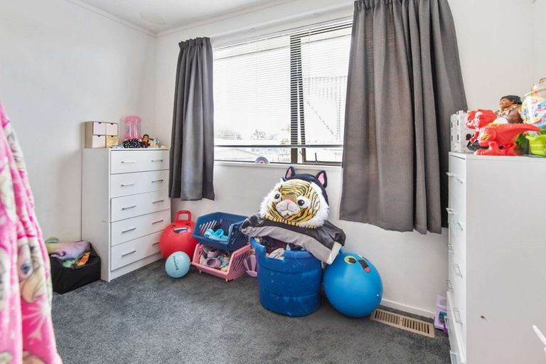 Photo of property in 20a Queen Road, Bellevue, Tauranga, 3110