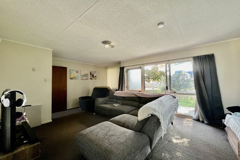 Photo of property in 2b Oak Avenue, Nawton, Hamilton, 3200