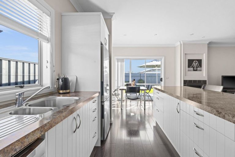 Photo of property in 22 Pacific Avenue, Poraiti, Napier, 4112