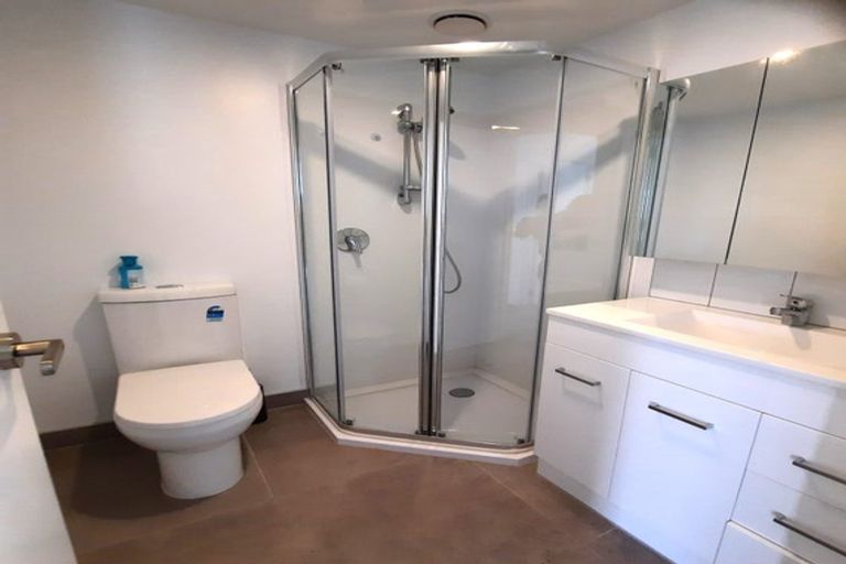 Photo of property in 106/28b Eileen Newey Place, Henderson, Auckland, 0612