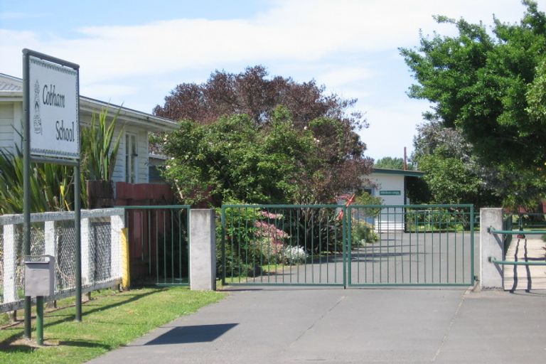 Photo of property in 264 Lytton Road, Elgin, Gisborne, 4010