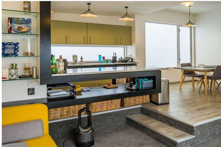 Photo of property in 14 Hanson Street, Mount Cook, Wellington, 6021