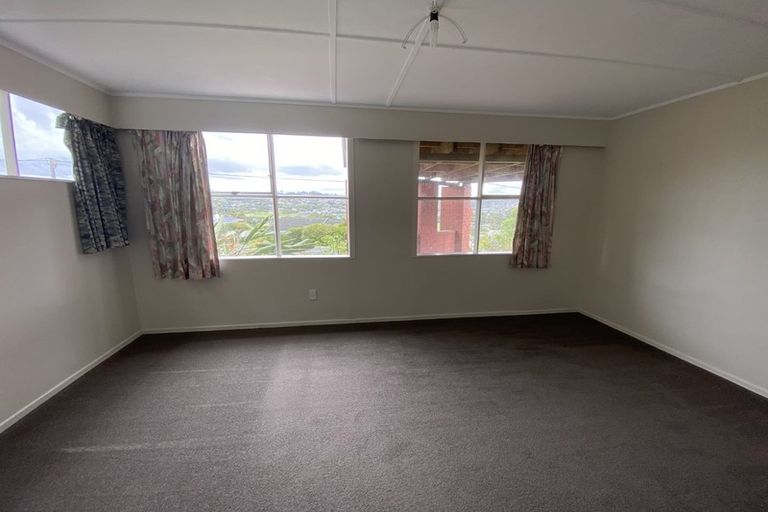 Photo of property in 43 Melandra Road, Stanmore Bay, Whangaparaoa, 0932