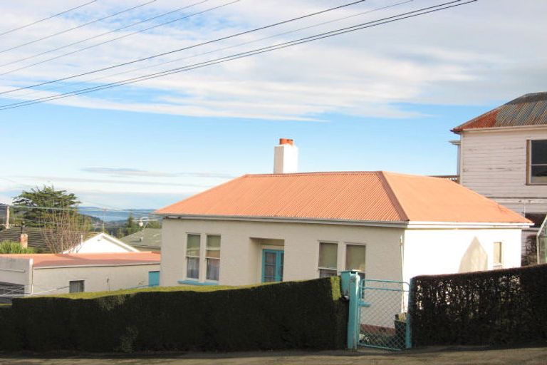 Photo of property in 32 Stansfield Street, Kenmure, Dunedin, 9011