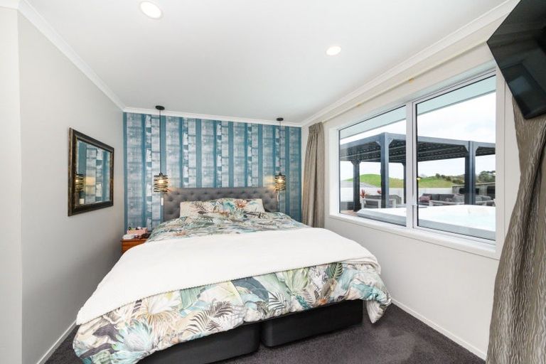 Photo of property in 36 Macdonald Heights, Feilding, 4702