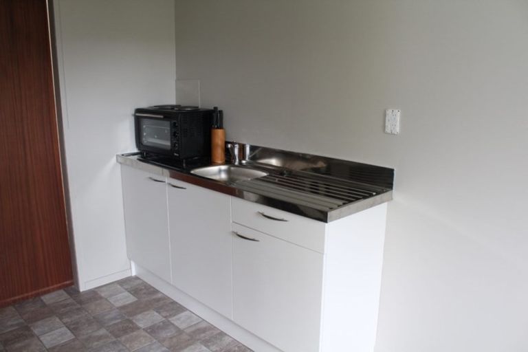 Photo of property in 9 Tomin Road, Glenview, Hamilton, 3206