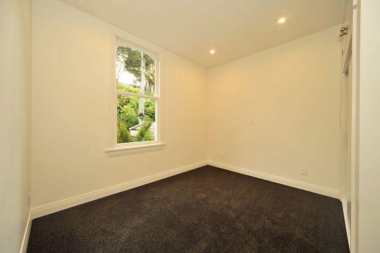 Photo of property in 343 The Terrace, Te Aro, Wellington, 6011