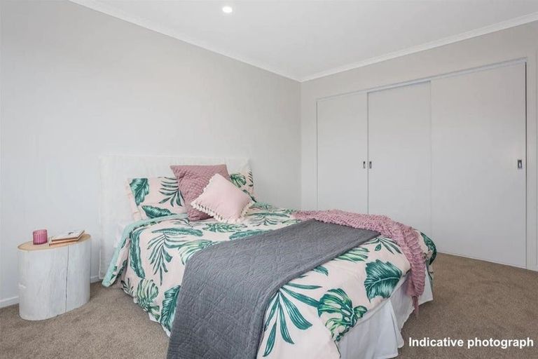 Photo of property in 8 Breakwater Way, Whitby, Porirua, 5024