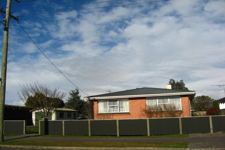 Photo of property in 65 Renfrew Street, Waikiwi, Invercargill, 9810