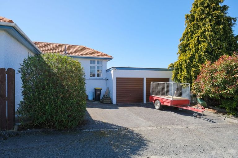 Photo of property in 19 Mornington Road, Balaclava, Dunedin, 9011
