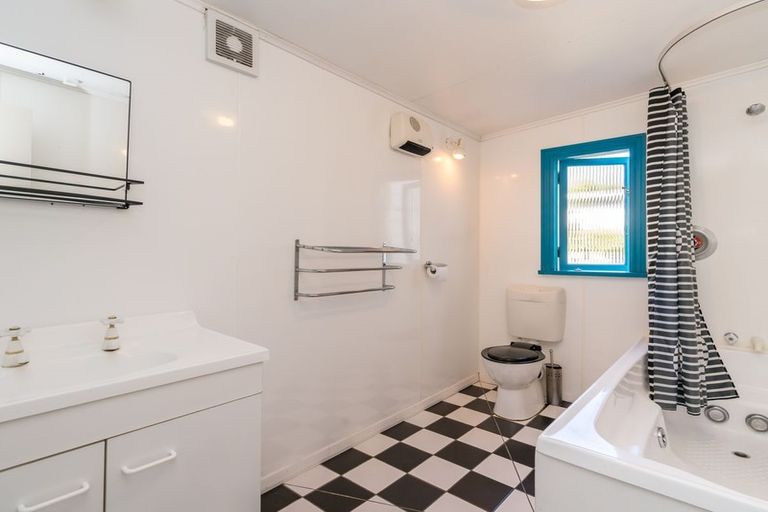 Photo of property in 425 South Road, Caversham, Dunedin, 9012