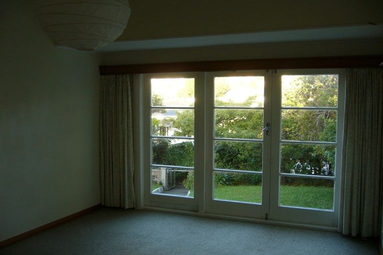 Photo of property in 20 Mckinley Crescent, Brooklyn, Wellington, 6021