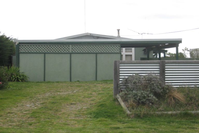 Photo of property in 83 Park Avenue, Waitarere Beach, Levin, 5510