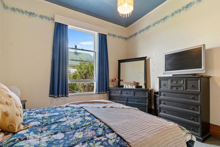 Photo of property in 5 Exeter Street, Waimate, 7924