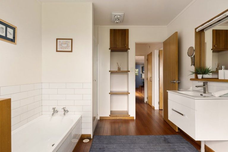 Photo of property in 36 Sirrah Street, Okitu, Gisborne, 4010