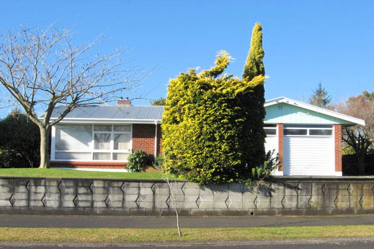 Photo of property in 3 Beverley Crescent, Hillcrest, Hamilton, 3216