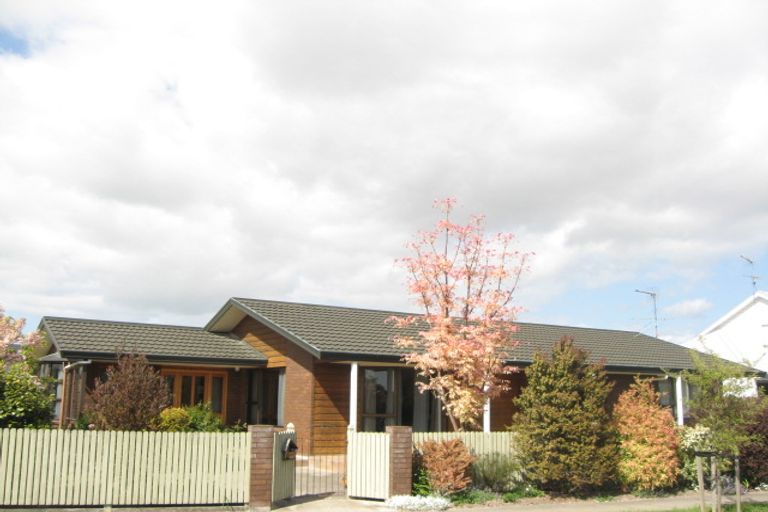 Photo of property in 1 Clouston Gardens, Springlands, Blenheim, 7201
