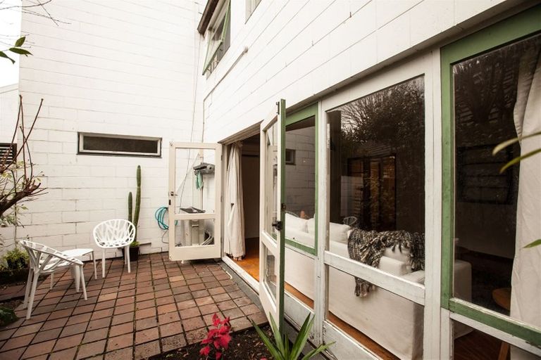 Photo of property in 2/16 Rossall Street, Merivale, Christchurch, 8014