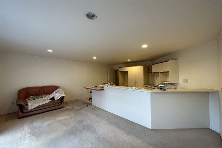 Photo of property in 64 Caribbean Drive, Unsworth Heights, Auckland, 0632