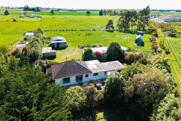 Photo of property in 1 James Street, Waimate, 7980