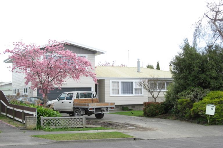 Photo of property in 11 Barnett Place, Pirimai, Napier, 4112