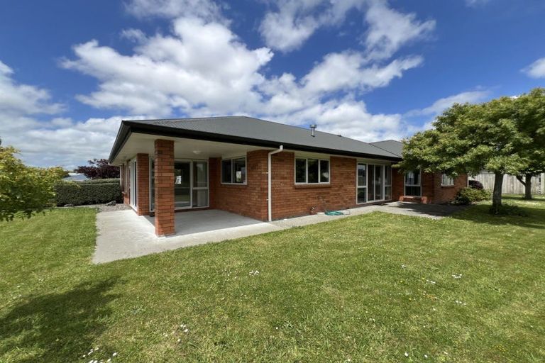 Photo of property in 10 Hokowhitu Court, Hokowhitu, Palmerston North, 4410