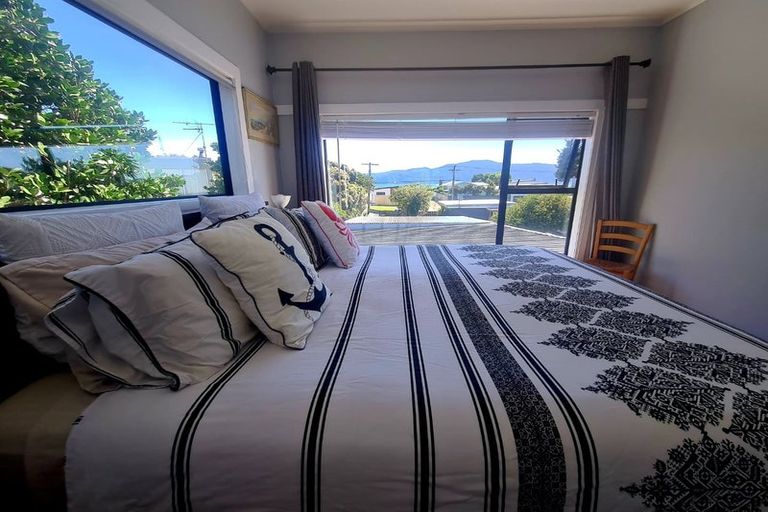 Photo of property in 56 Manly Street, Paraparaumu Beach, Paraparaumu, 5032