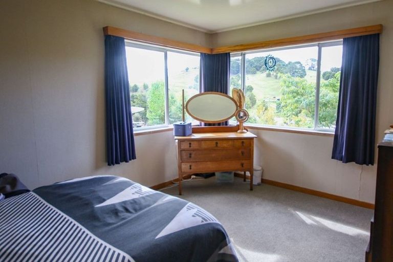 Photo of property in 4 Paparoa Station Road, Paparoa, 0571