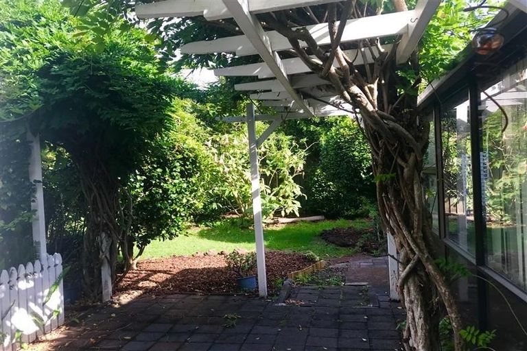 Photo of property in 17a Manly Park Avenue, Manly, Whangaparaoa, 0930