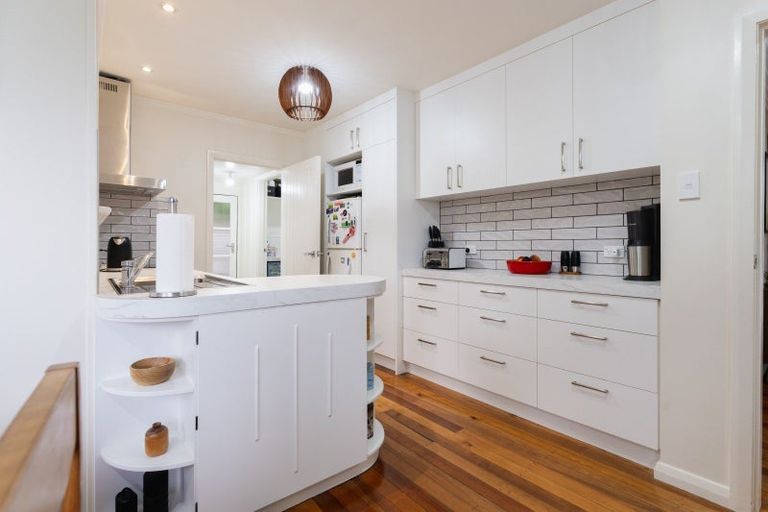 Photo of property in 45 Easther Crescent, Kew, Dunedin, 9012