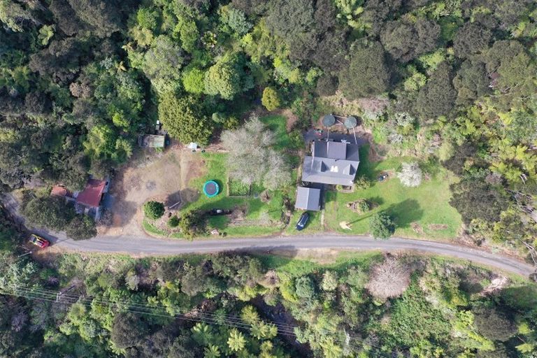 Photo of property in 761 Driving Creek Road, Coromandel, 3583