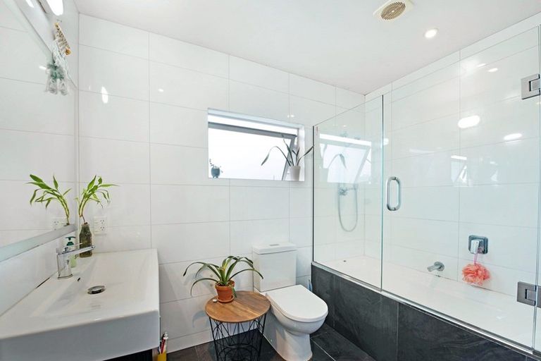 Photo of property in 8 Warren Kelly Street, Richmond, 7020