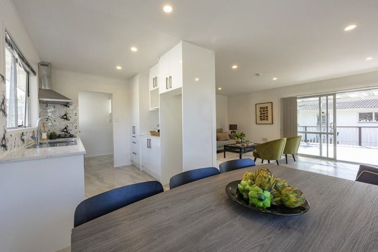 Photo of property in 16 Mckinstry Avenue, Mangere East, Auckland, 2024