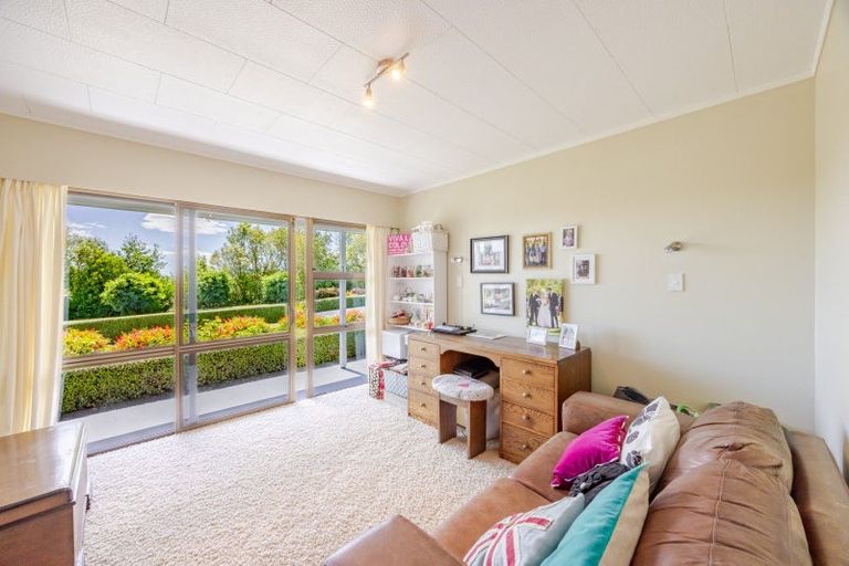 Photo of property in 370 Porangahau Road, Waipukurau, 4282