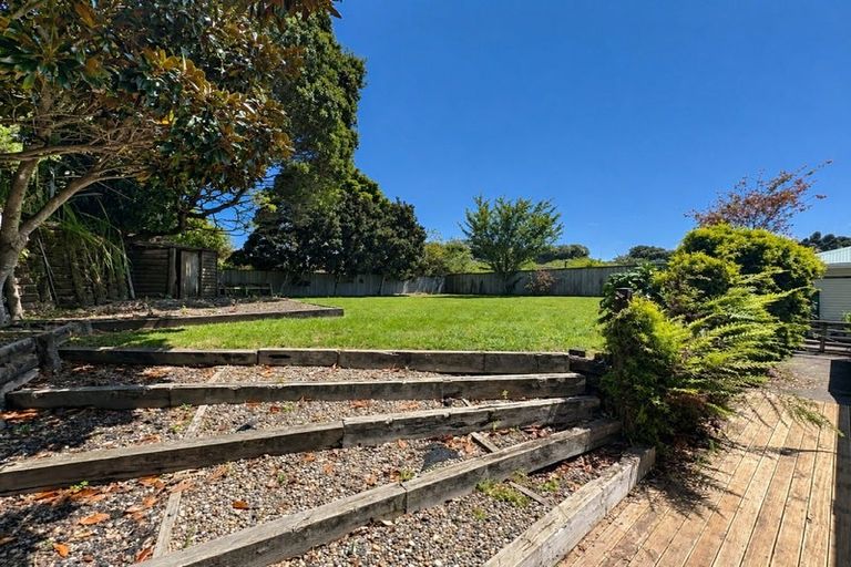 Photo of property in 6 Whakawhiti Street, Marfell, New Plymouth, 4310