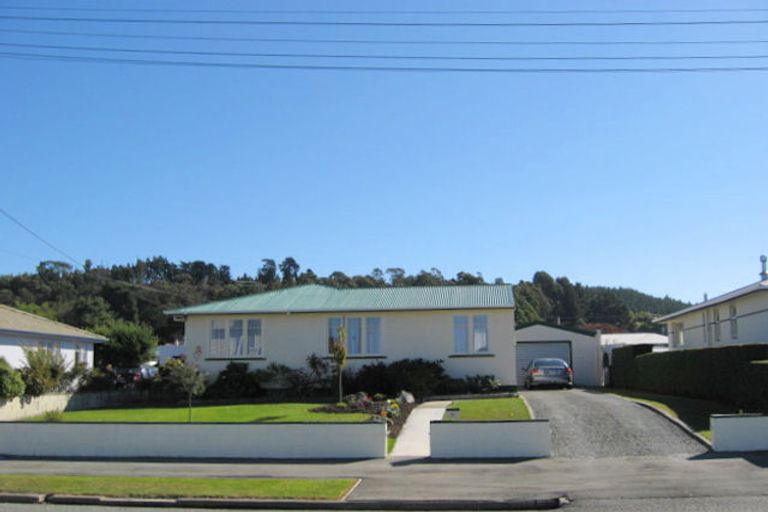 Photo of property in 10 Dacre Street, Oamaru North, Oamaru, 9400