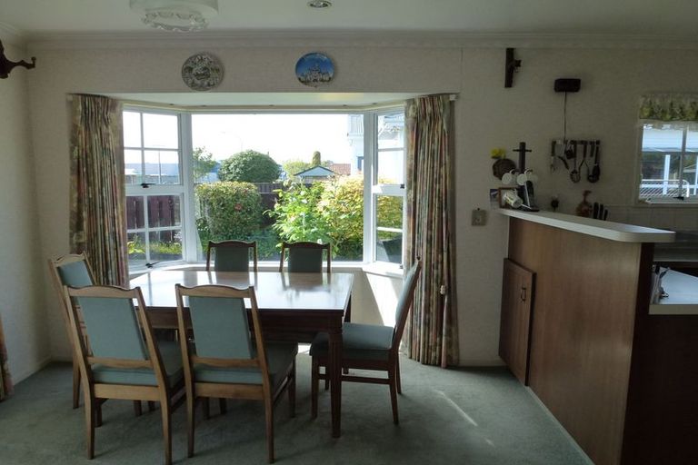 Photo of property in 71 Studholme Street, Morrinsville, 3300