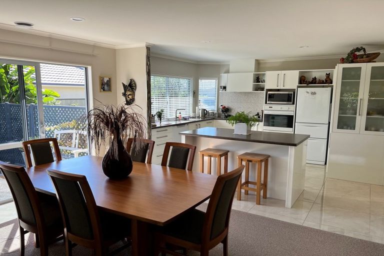 Photo of property in 50d Puketapu Road, Taradale, Napier, 4112