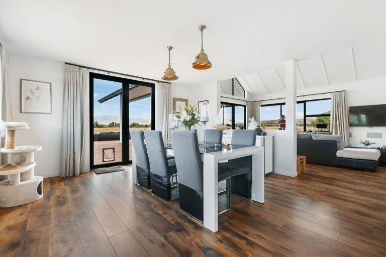 Photo of property in 145 Oliver Road, Bendigo, Cromwell, 9383