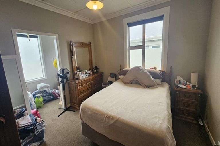 Photo of property in 69 Pendarves Street, New Plymouth, 4310