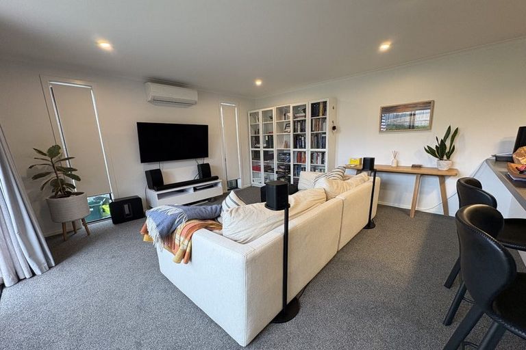 Photo of property in 1/10 Bostonkip Crescent, Fitzroy, Hamilton, 3282