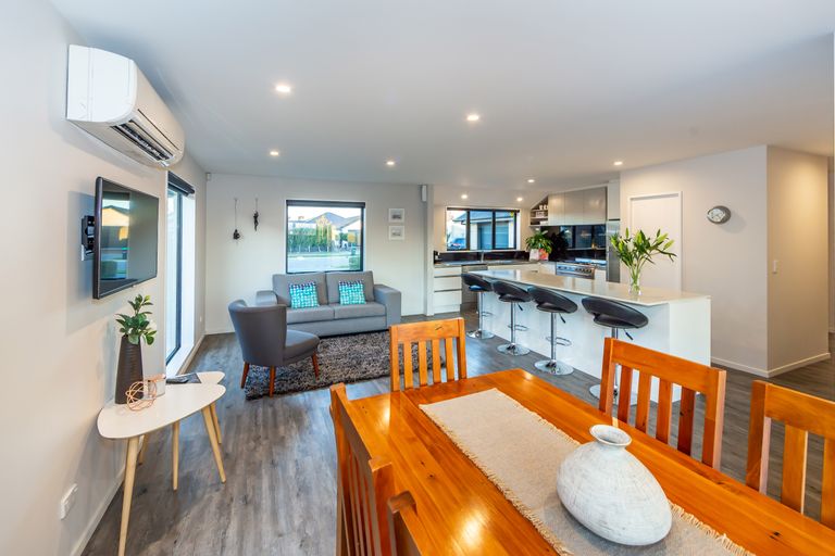 Photo of property in 89 Metehau Street, Marshland, Christchurch, 8083