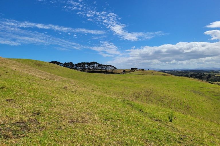 Photo of property in 2 Te Maire Road, Hunterville, 4730