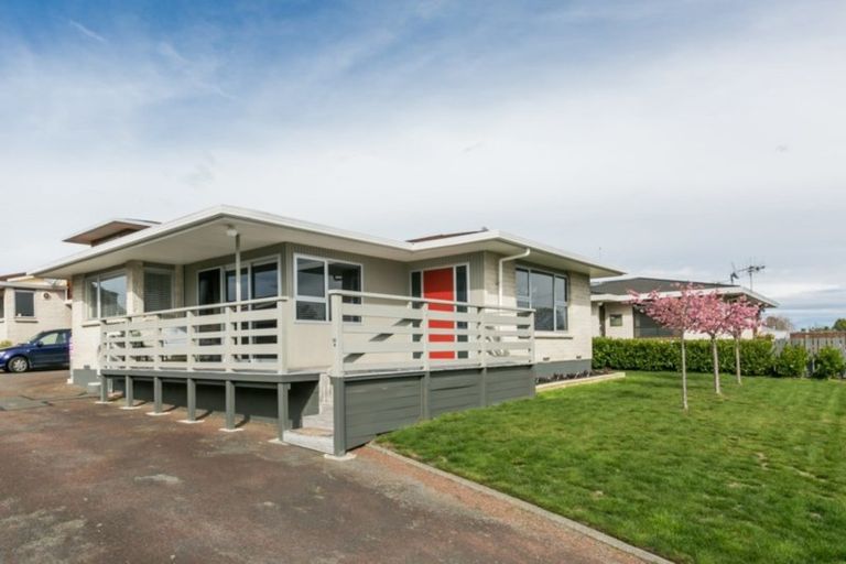 Photo of property in 80a Te Mata Road, Havelock North, 4130