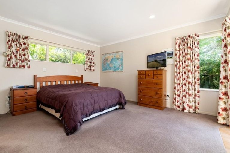 Photo of property in 27 Mahonia Place, Pyes Pa, Tauranga, 3112