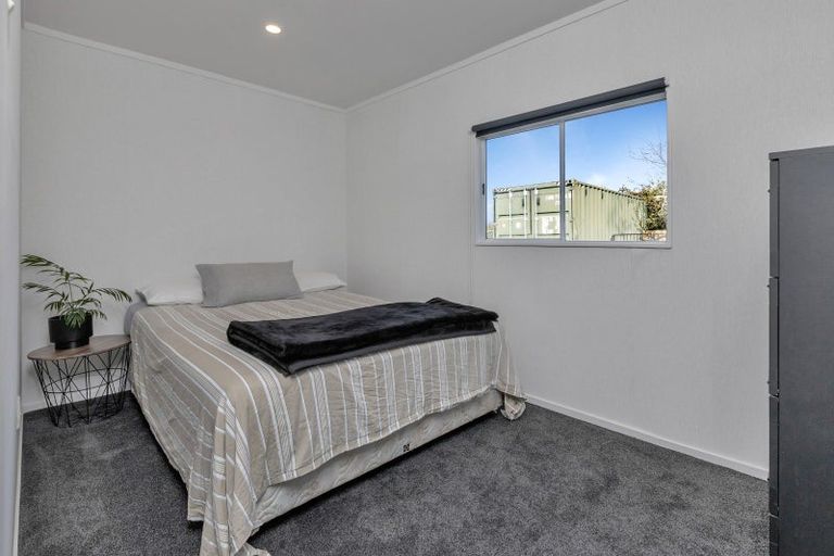 Photo of property in 16 Seaview Road, Ruakaka, 0116