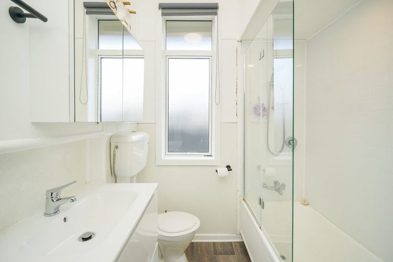 Photo of property in 56 Queen Street, Otautau, 9610