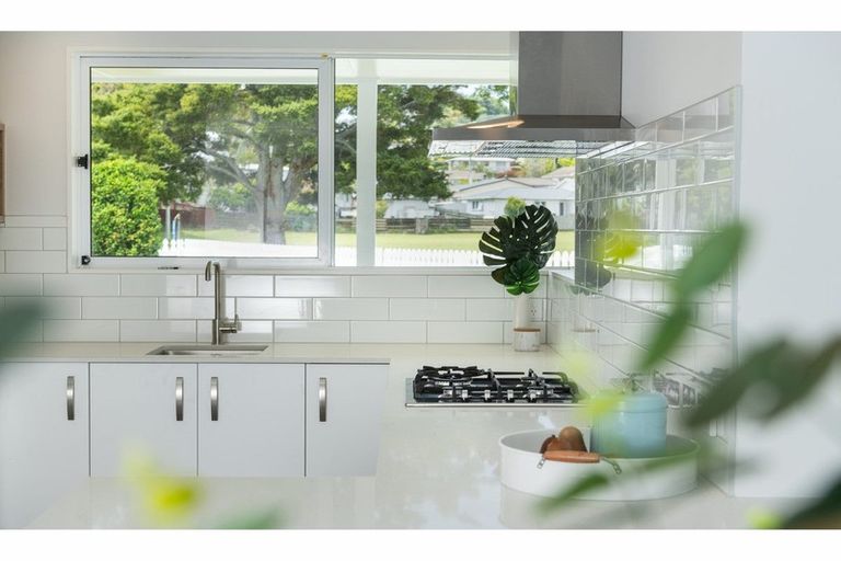 Photo of property in 90 Sherwood Street, Bellevue, Tauranga, 3110